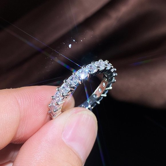 🍁 Hot Shiny Moissanite Zircon Eternity Rings for Women, PD578 - Picture 1 of 5